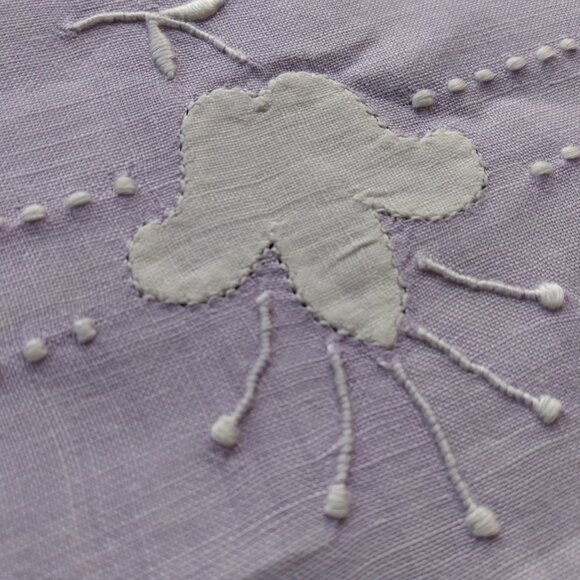 Vintage Mauve Tea Towel Napkin Fuchsia Flower Applique Light Pale Purple - Picture 6 of 13